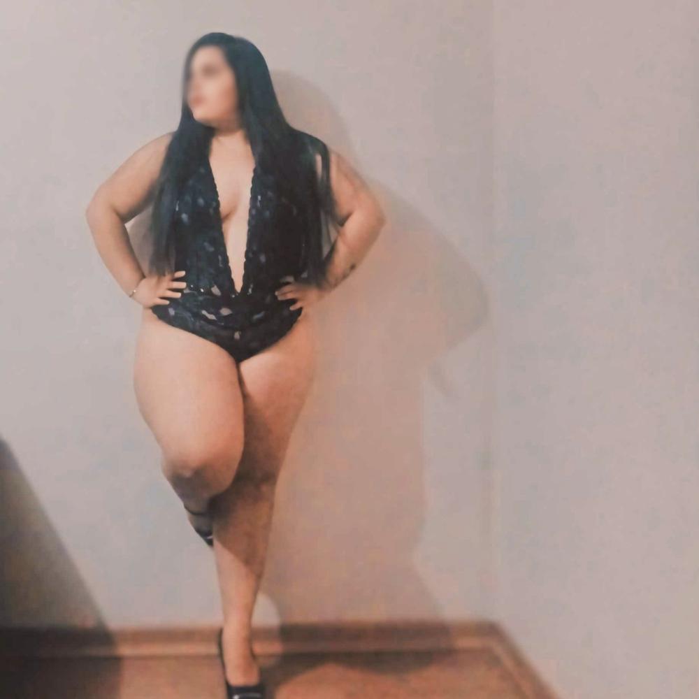 Acompanhantes em  - 